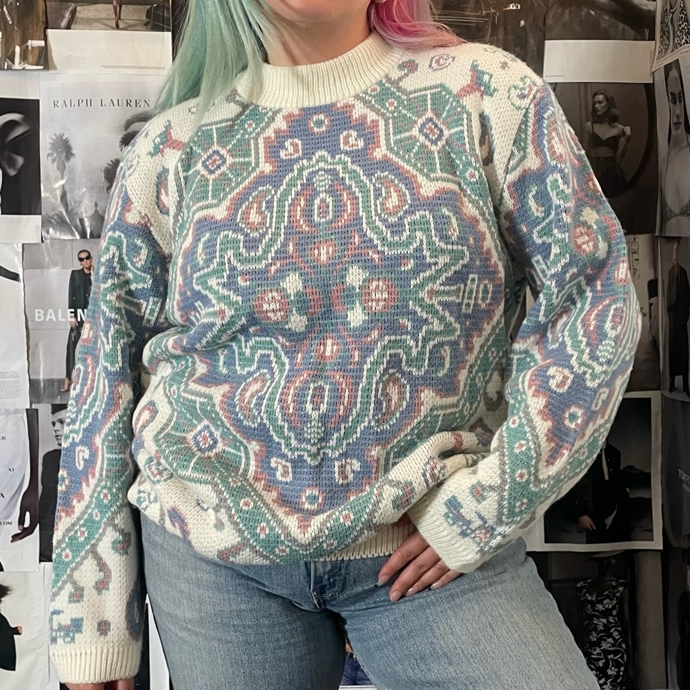 Early 90s graphic knit sweater